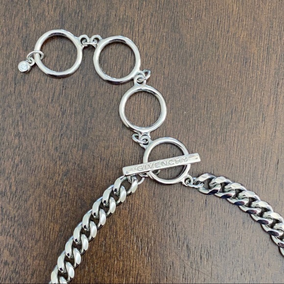 GIVENCHY Necklace Clear Crystal Rhinestone Pendant - Picture 3 of 6